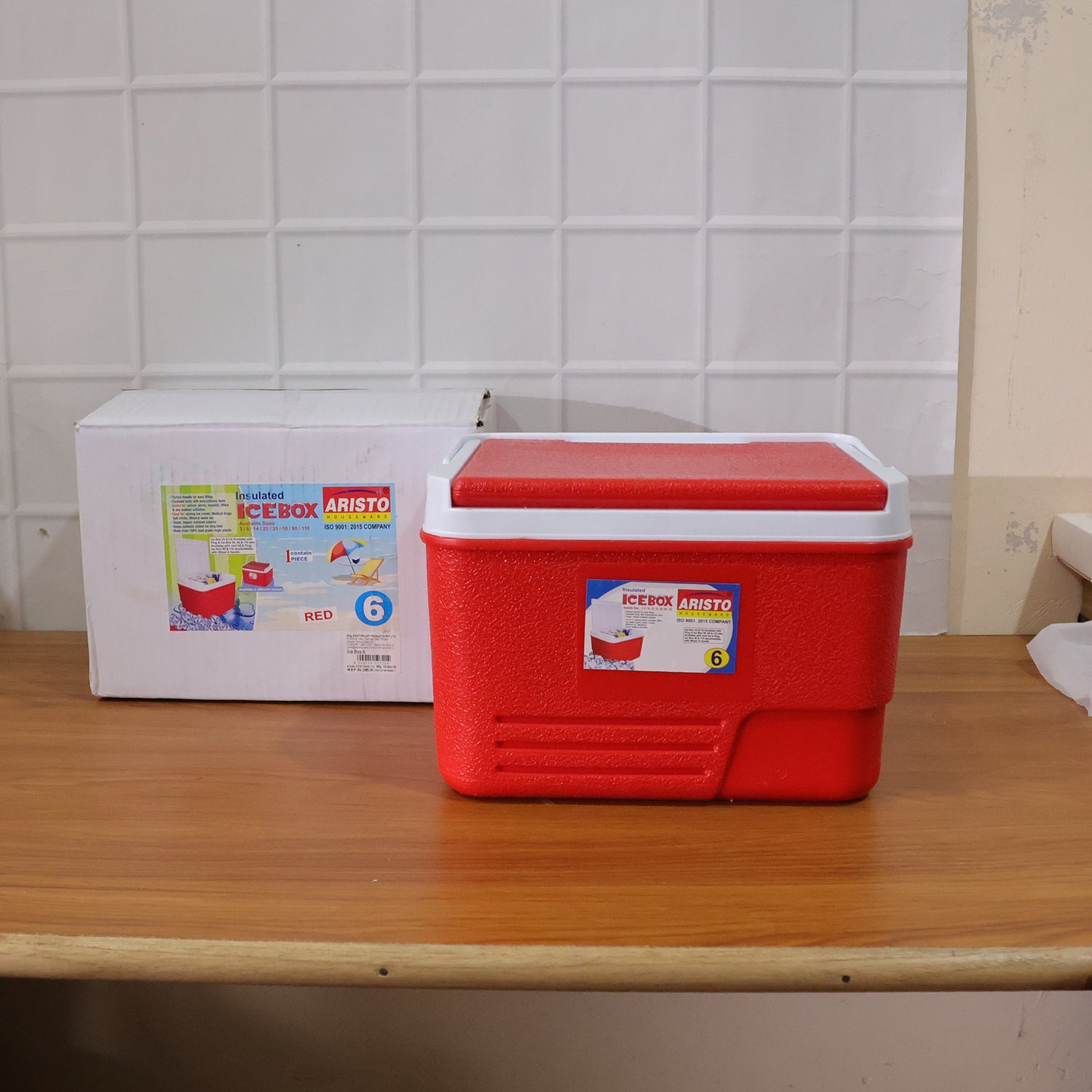 Leak-proof large ice cooler container for camping and trips
