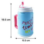 Size comparison of the 709 ml insulated mug, perfect for daily hydration.