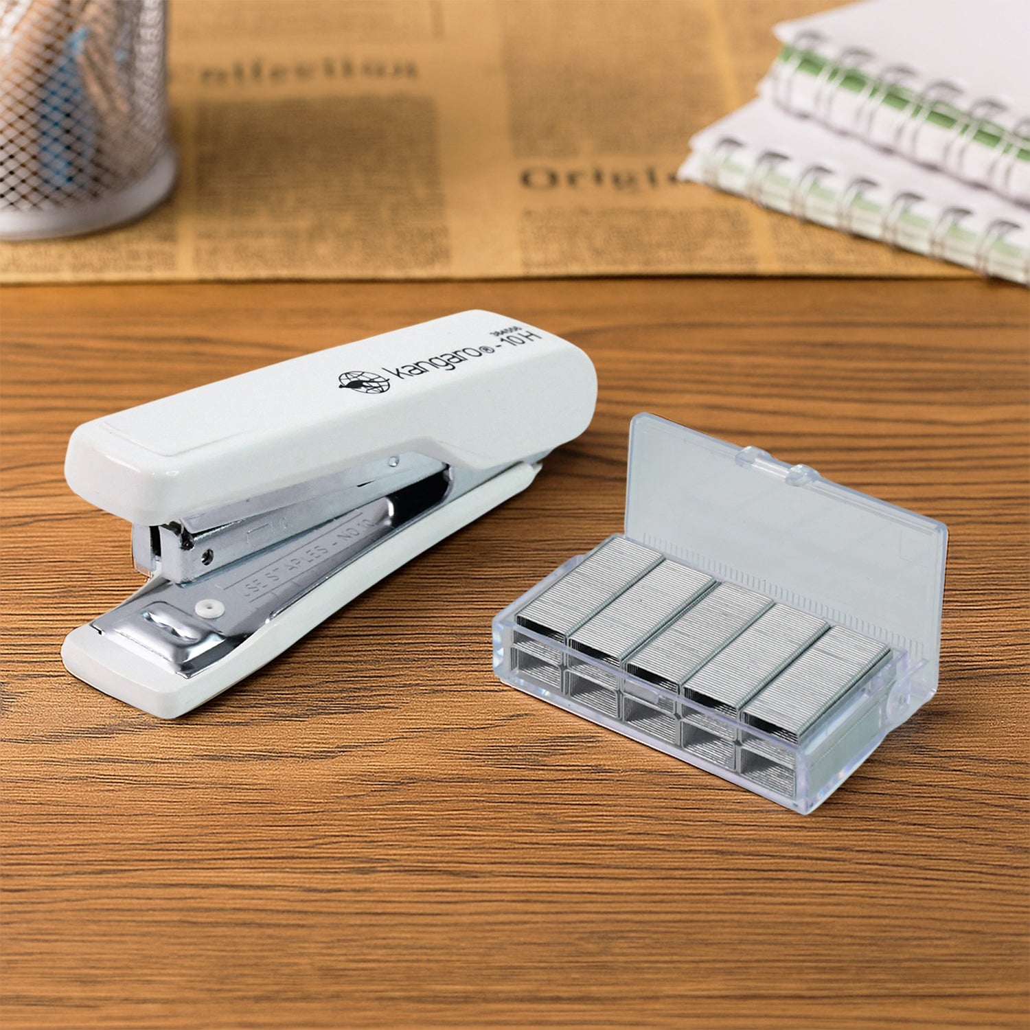 Kangaro staple remover included in the 4-in-1 office stationery kit