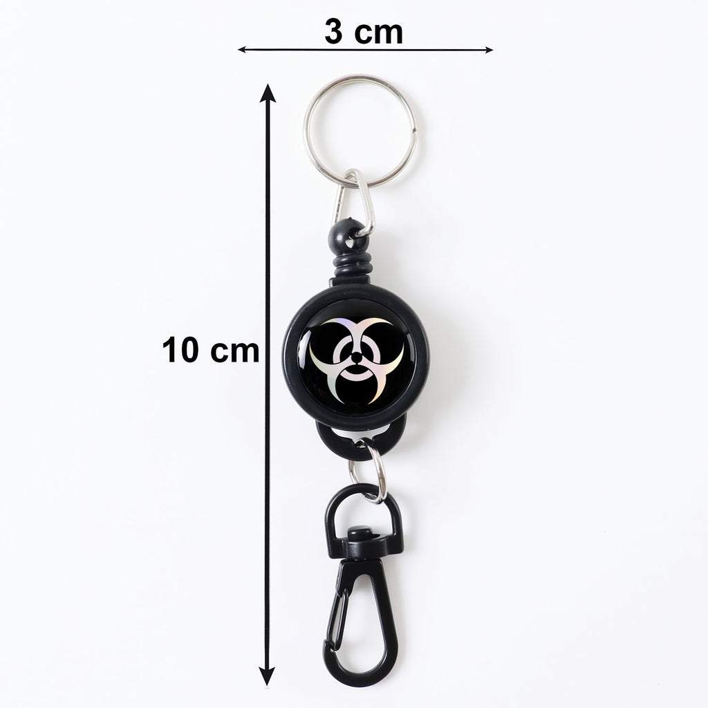 Compact retractable keychain featuring an anti-lost design.