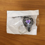 Durable safety anti-lost retractable keychain with a strong metal clip.