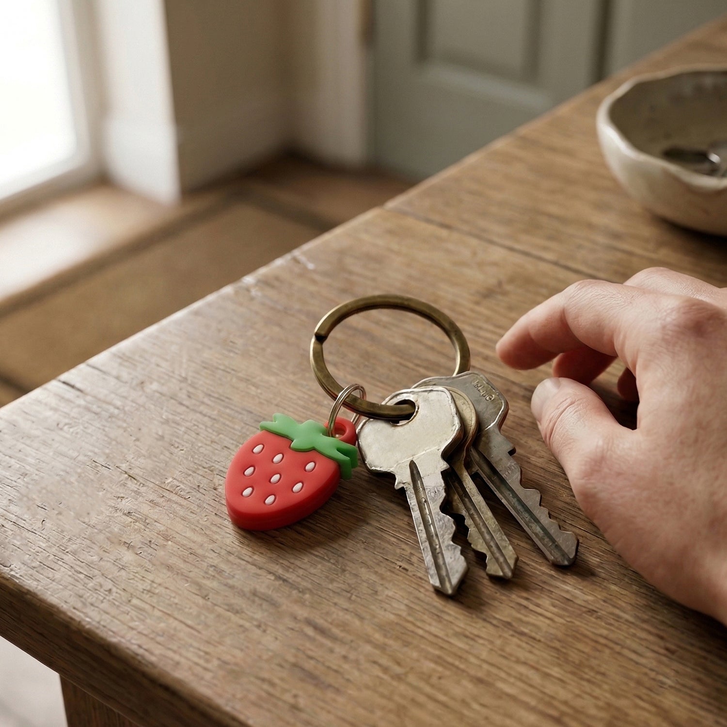Trendy strawberry-shaped bag charm keychain