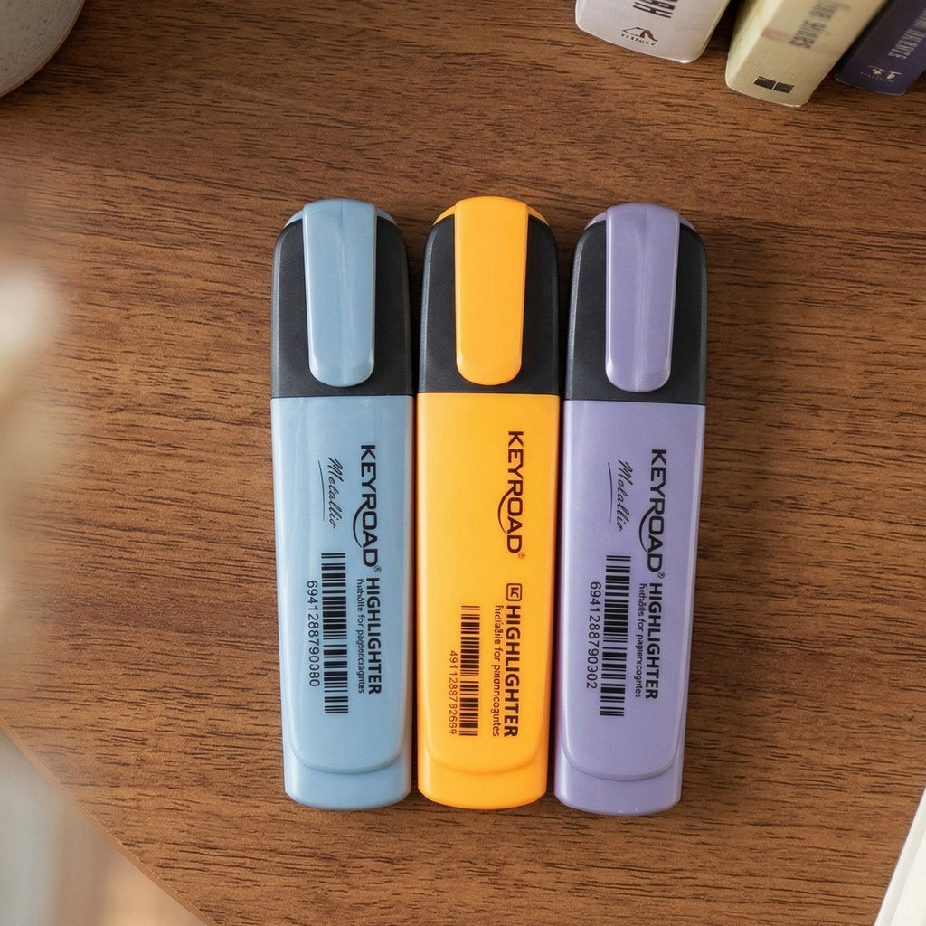 School highlight marker pens for classroom use