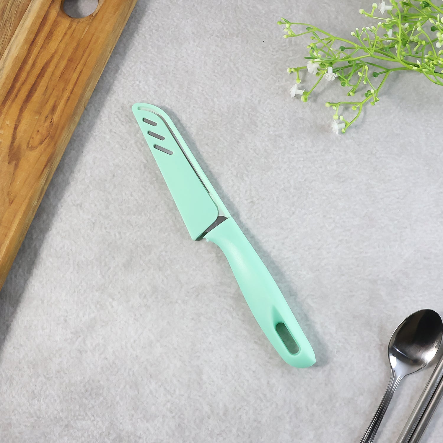 Protective blade cover for stainless steel kitchen knife