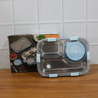 Close-up of the durable stainless steel inner tray and plastic outer casing