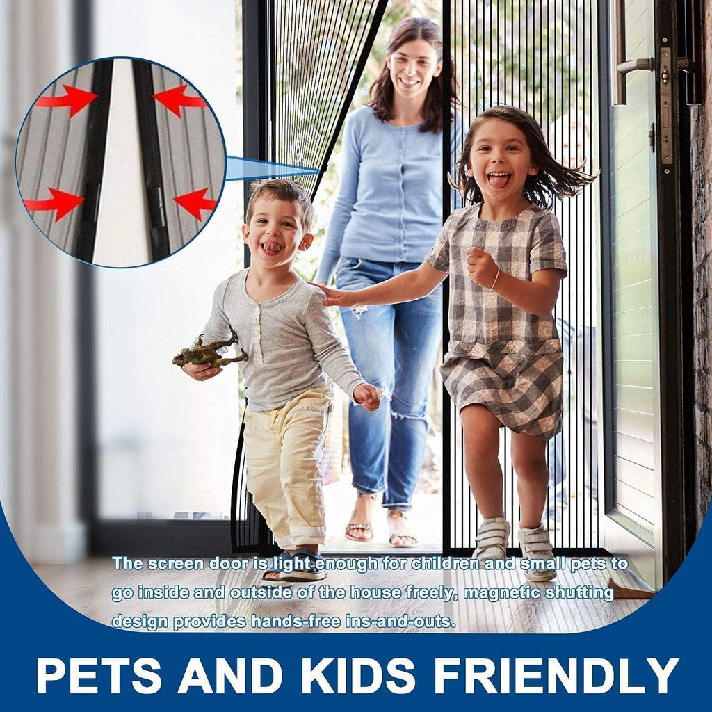 Alternative view of Magic Mesh hands-free screen door