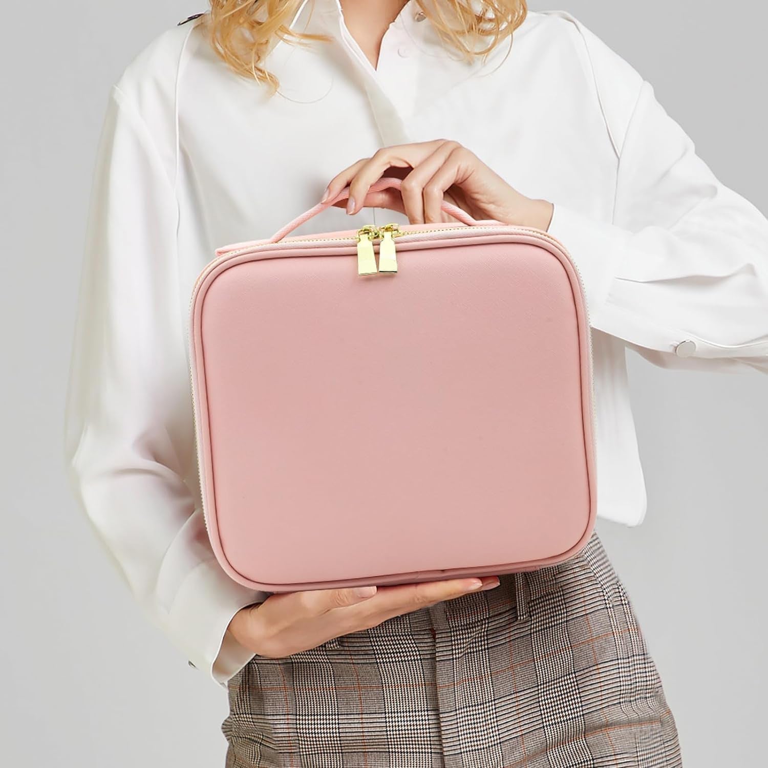 USB rechargeable LED vanity makeup box in stylish pink color
