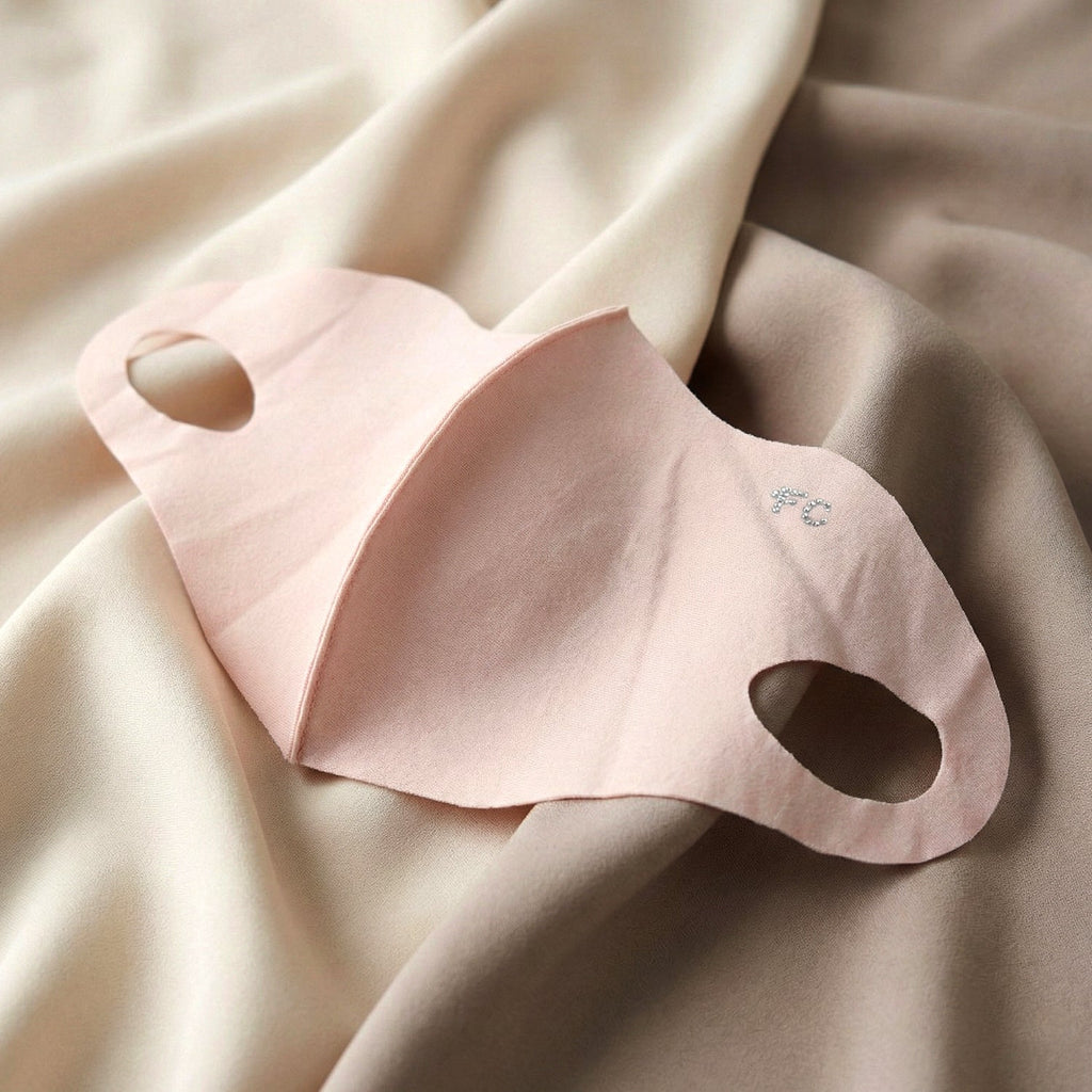 Face mask specially designed for deep skin hydration