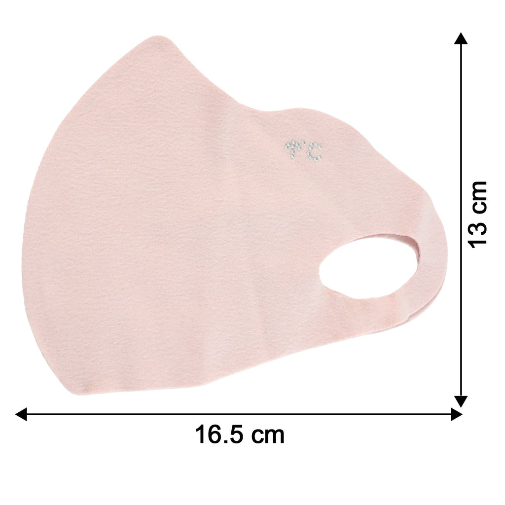 Luxury hydrating face mask with 3D fit design