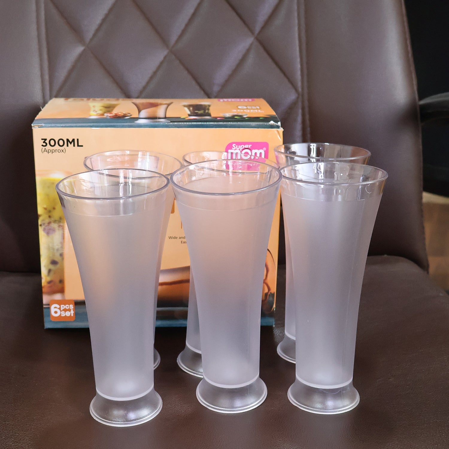 Matte texture plastic glassware set offering durability and style