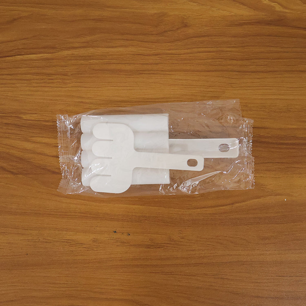 Manual food slicing and frying press tool designed for neat cooking