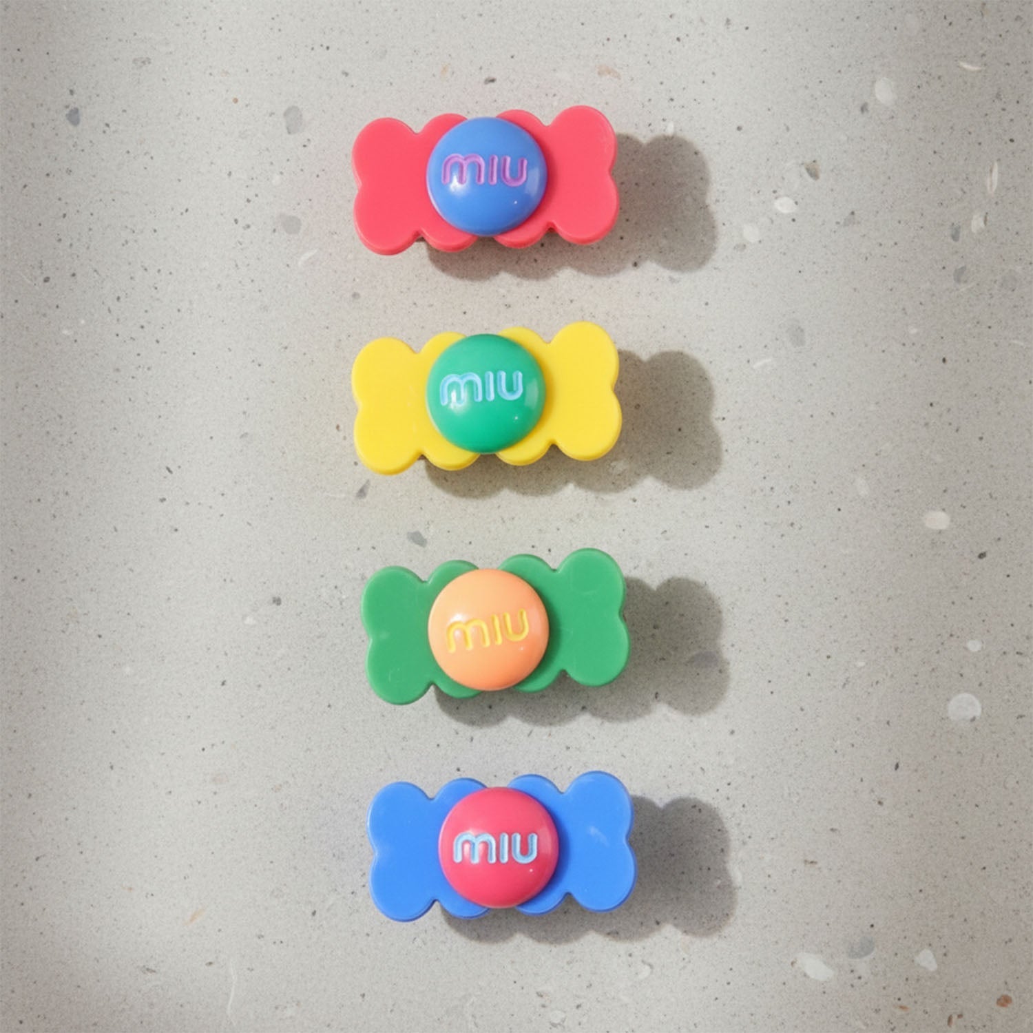 Close-up of the snap closure on the back of a candy hair clip