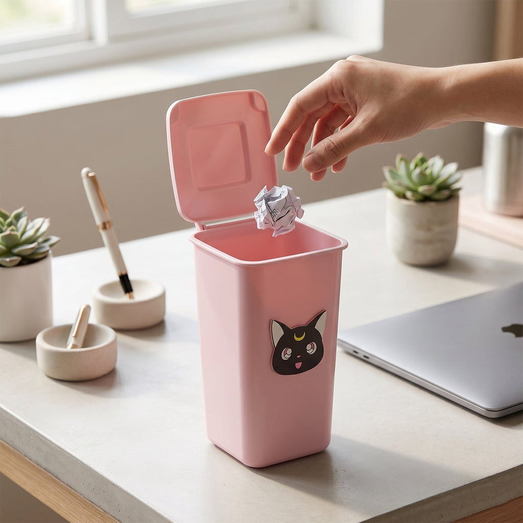Pink creative desk organizer pen holder