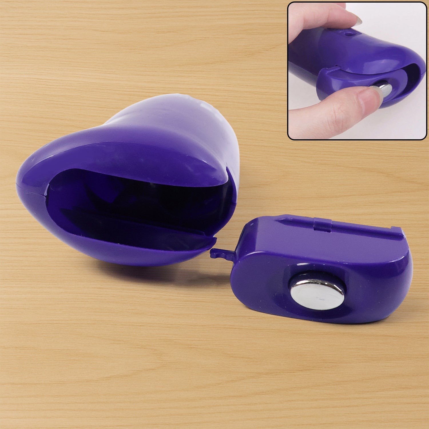 One-touch handheld milk frother for easy drink preparation