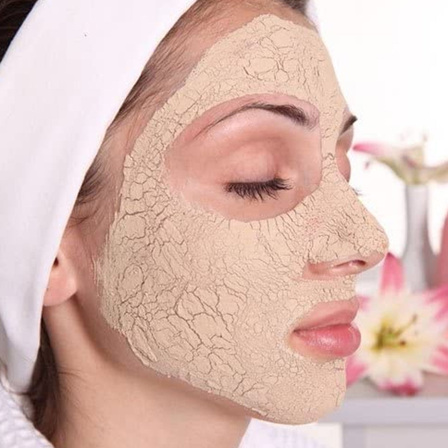 Natural fullers earth clay for skin care