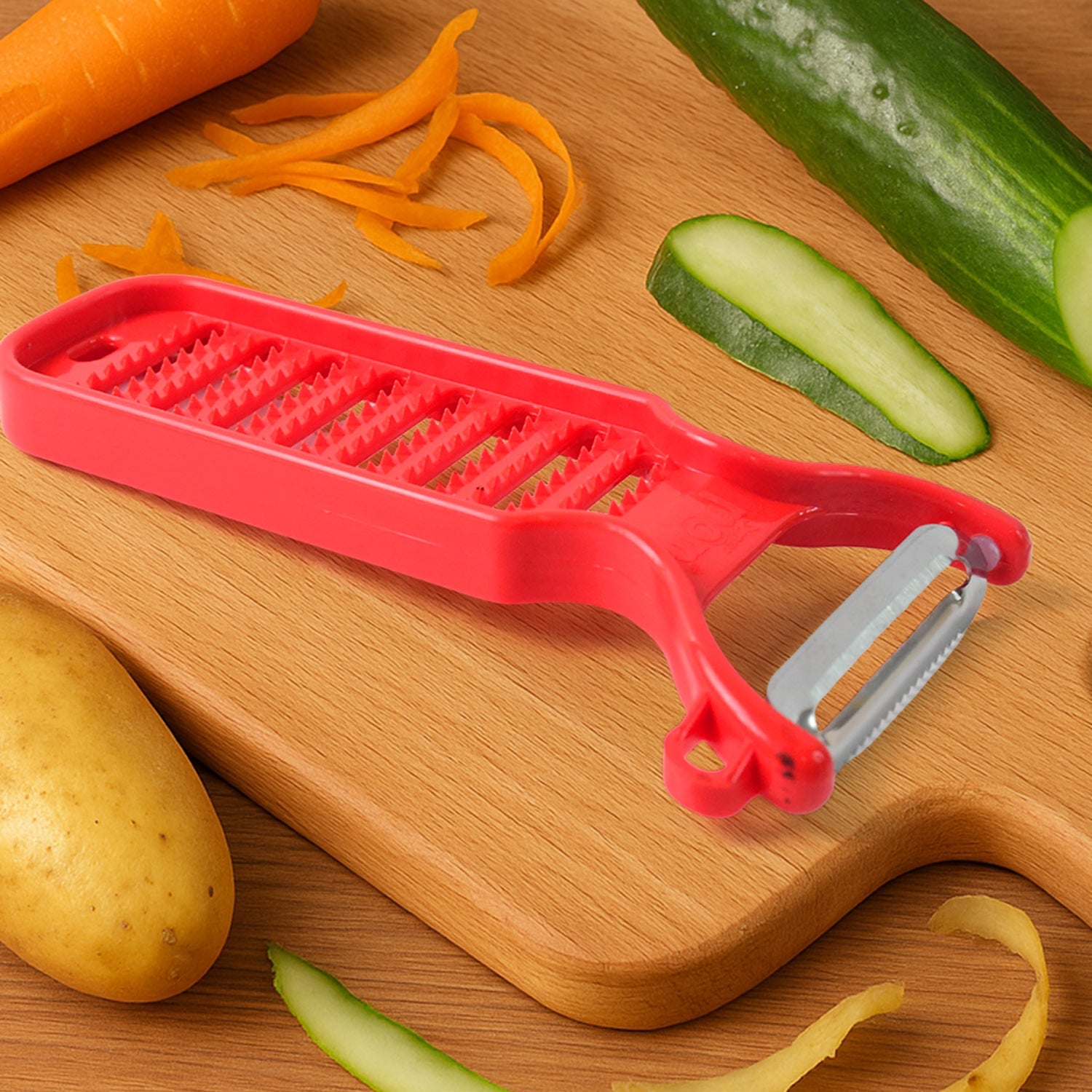 Ergonomic handle of Supermom ginger grater and peeler tool