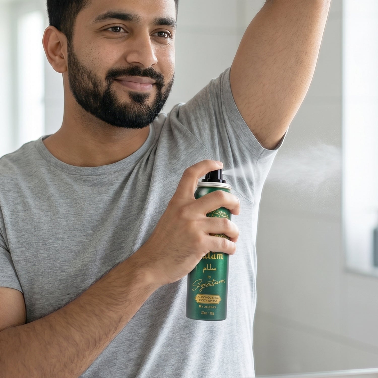Front view of Signature Salam alcohol-free men's body spray