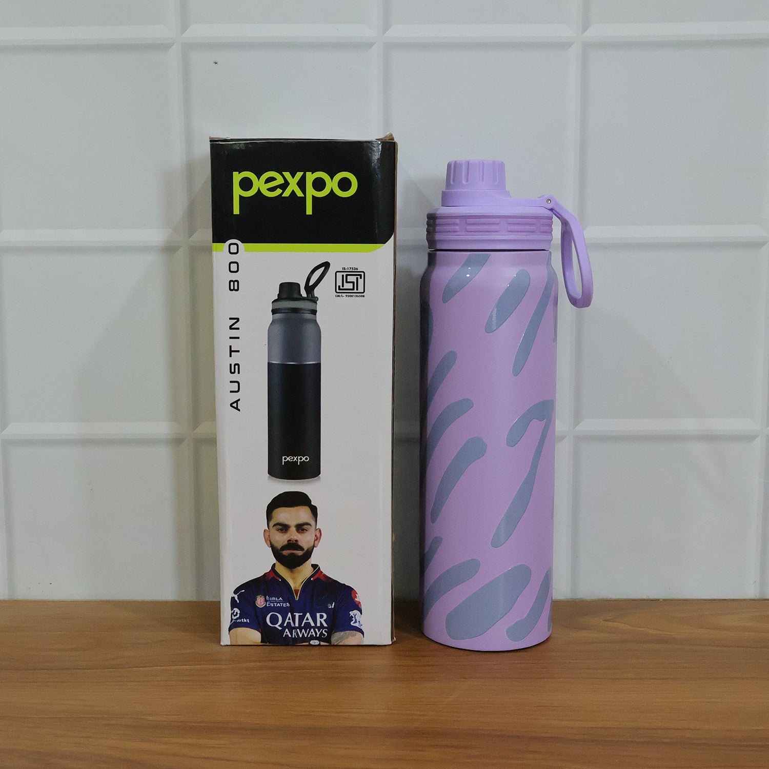 Lightweight stainless steel water bottle for active use