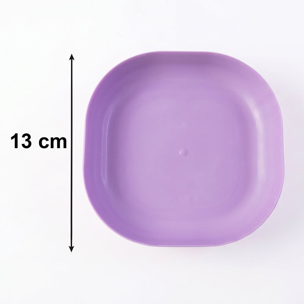 Party snack organizer tray with multiple compartments