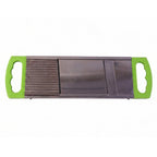 Detailed view of the slicing mechanism of the 2-in-1 potato slicer, emphasizing efficiency.