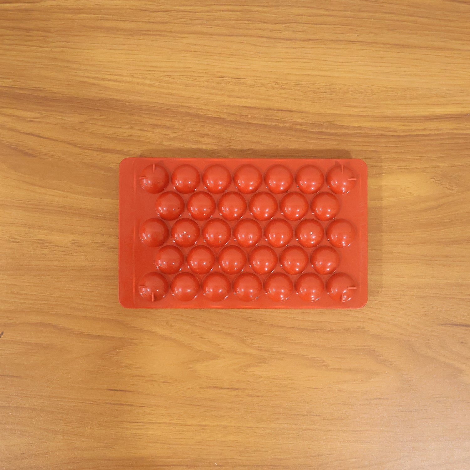 Lollipop shaping mold in plastic for homemade candies