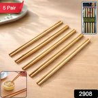 Lightweight bamboo dining chopsticks for sushi and ramen meals