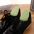 Shock-absorbing men’s insoles for size 42 shoes providing foot support