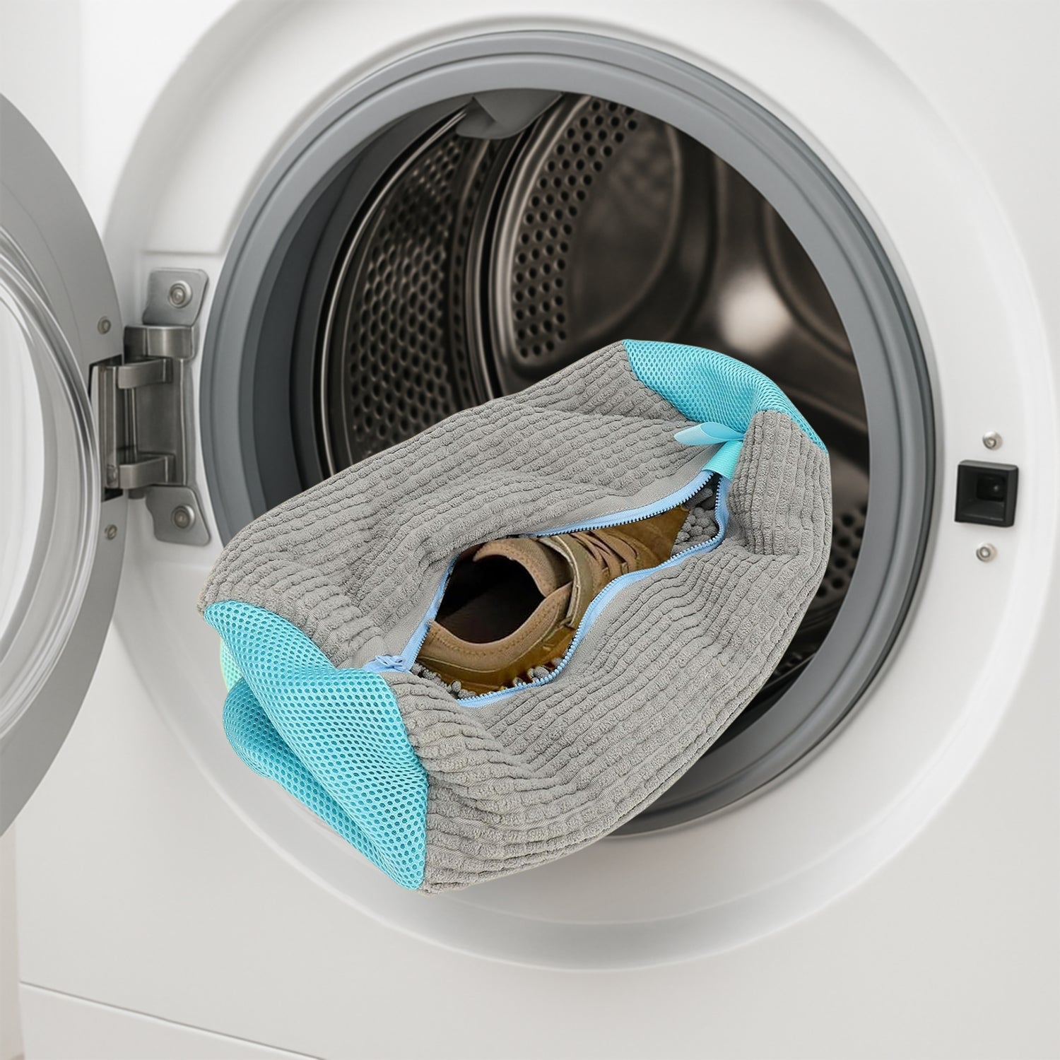 Shoe washing bag showing soft microfiber inner lining inside