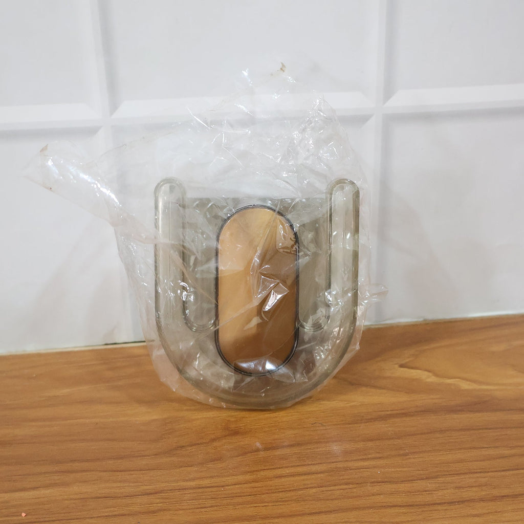 Live display of self-adhesive wall mount slipper holder in modern home