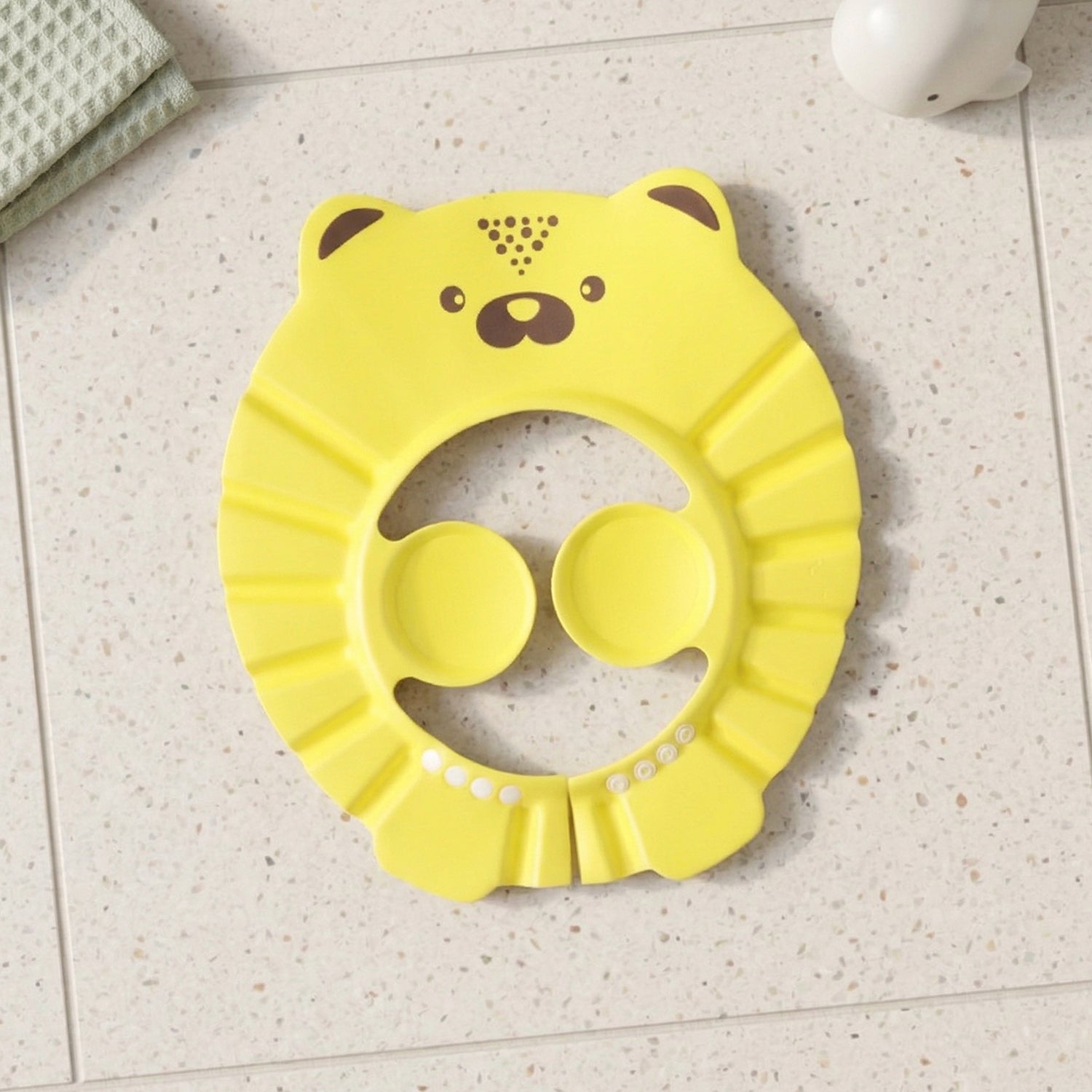 Baby bath hair protection hat in waterproof material