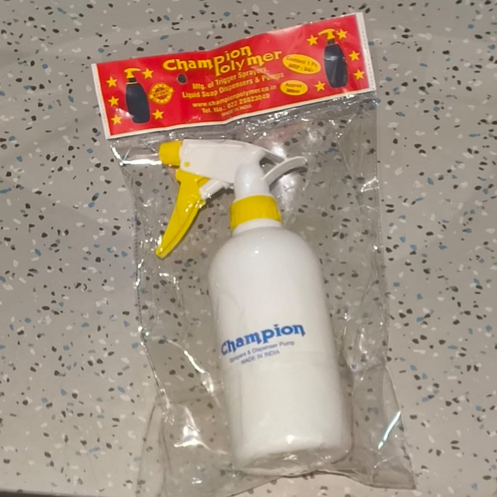 Packaging view of floral plastic spray bottle 500ml ready for retail sale