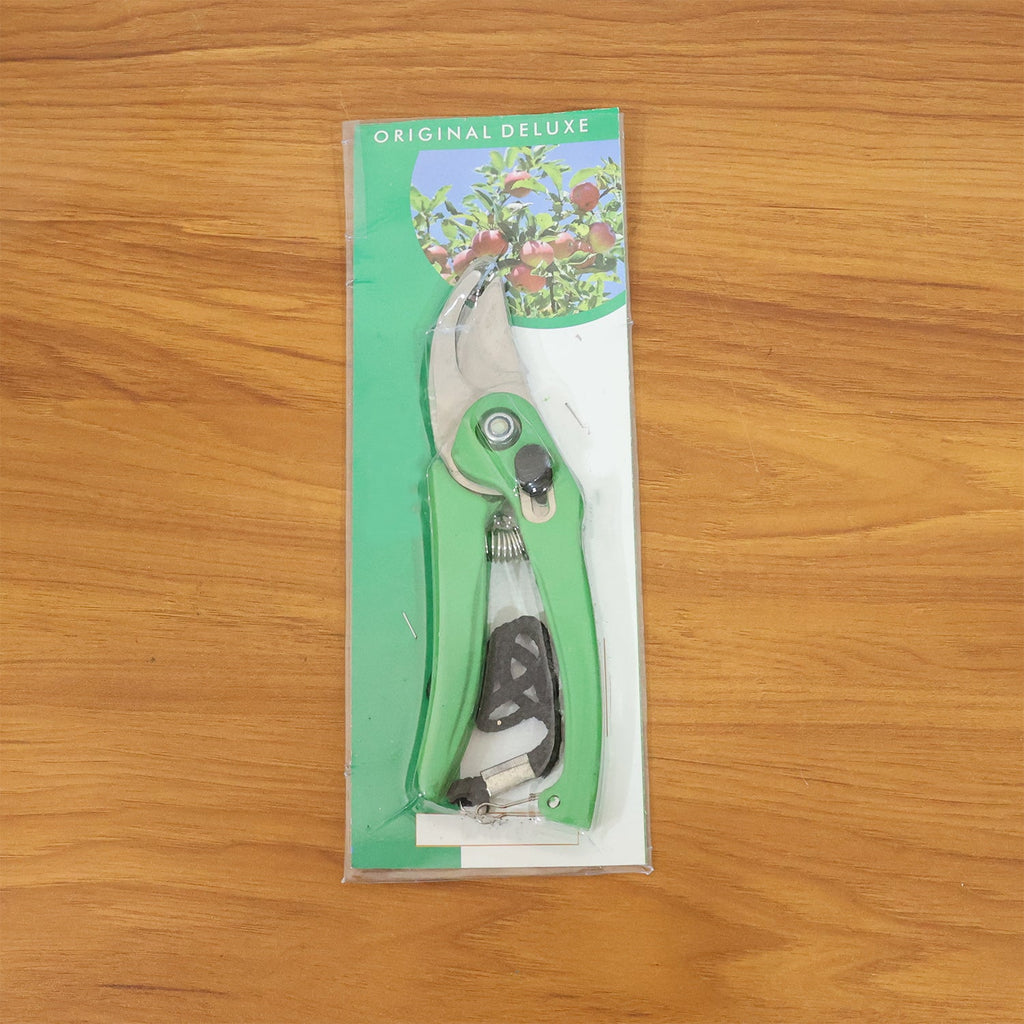 Cisora garden shears demonstrating ease of use for everyday plant care.