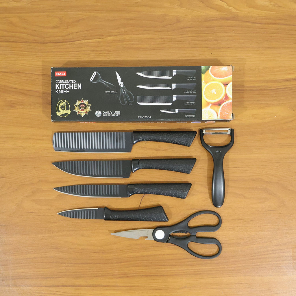sharp cutting kitchen tool set with scissor and peeler