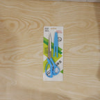 Demonstration of the craft scissors in live use, cutting various materials.