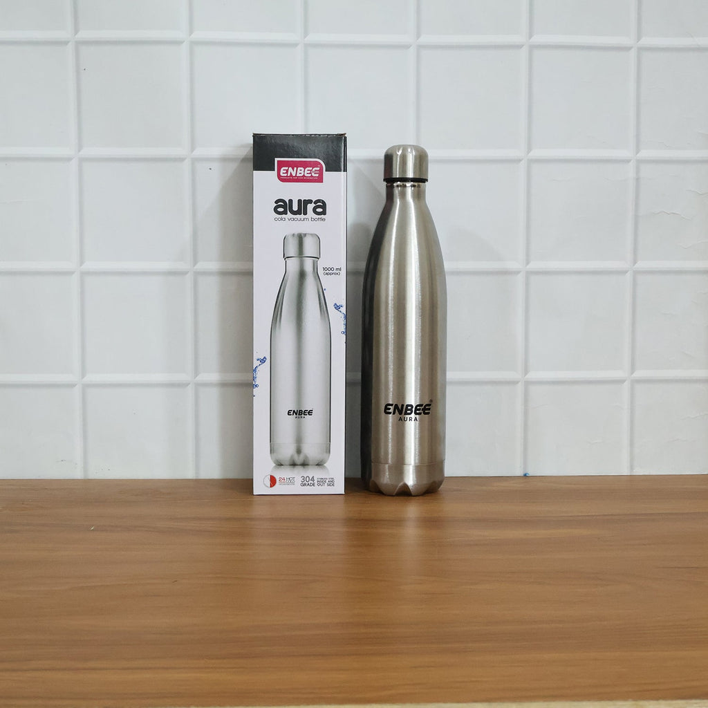 Insulated steel hydration bottle perfect for hot and cold drinks