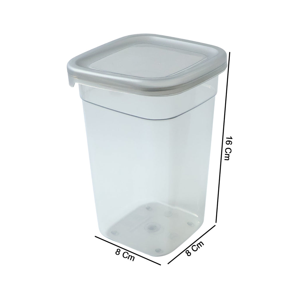 Clear plastic kitchen storage container with secure airtight lid