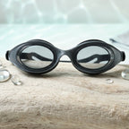 Protective childrenÕs swimming goggles for outdoor use
