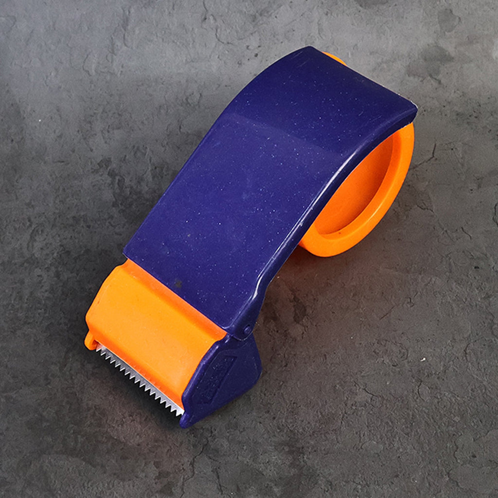 Portable tape dispenser cutter tool for sealing packaging boxes
