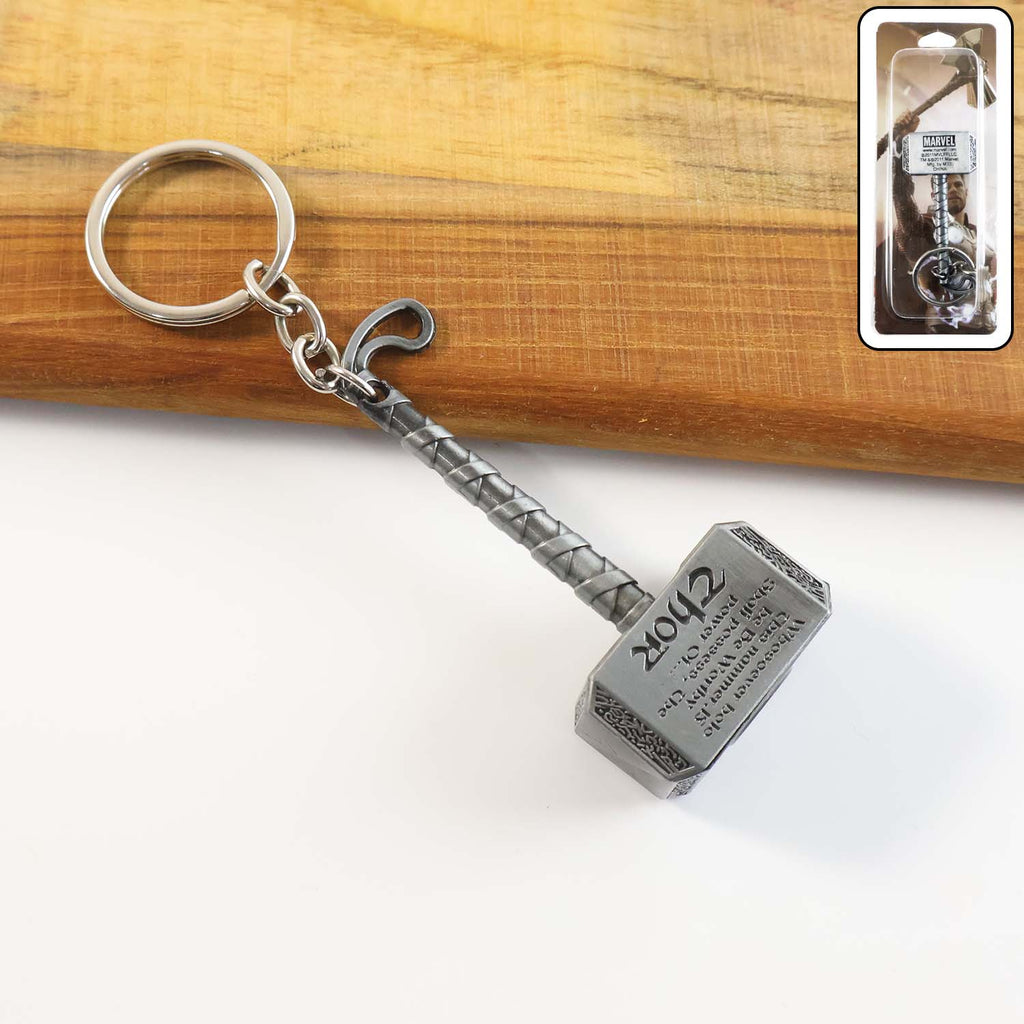 Big metal hammer shape alloy keychain holding keys