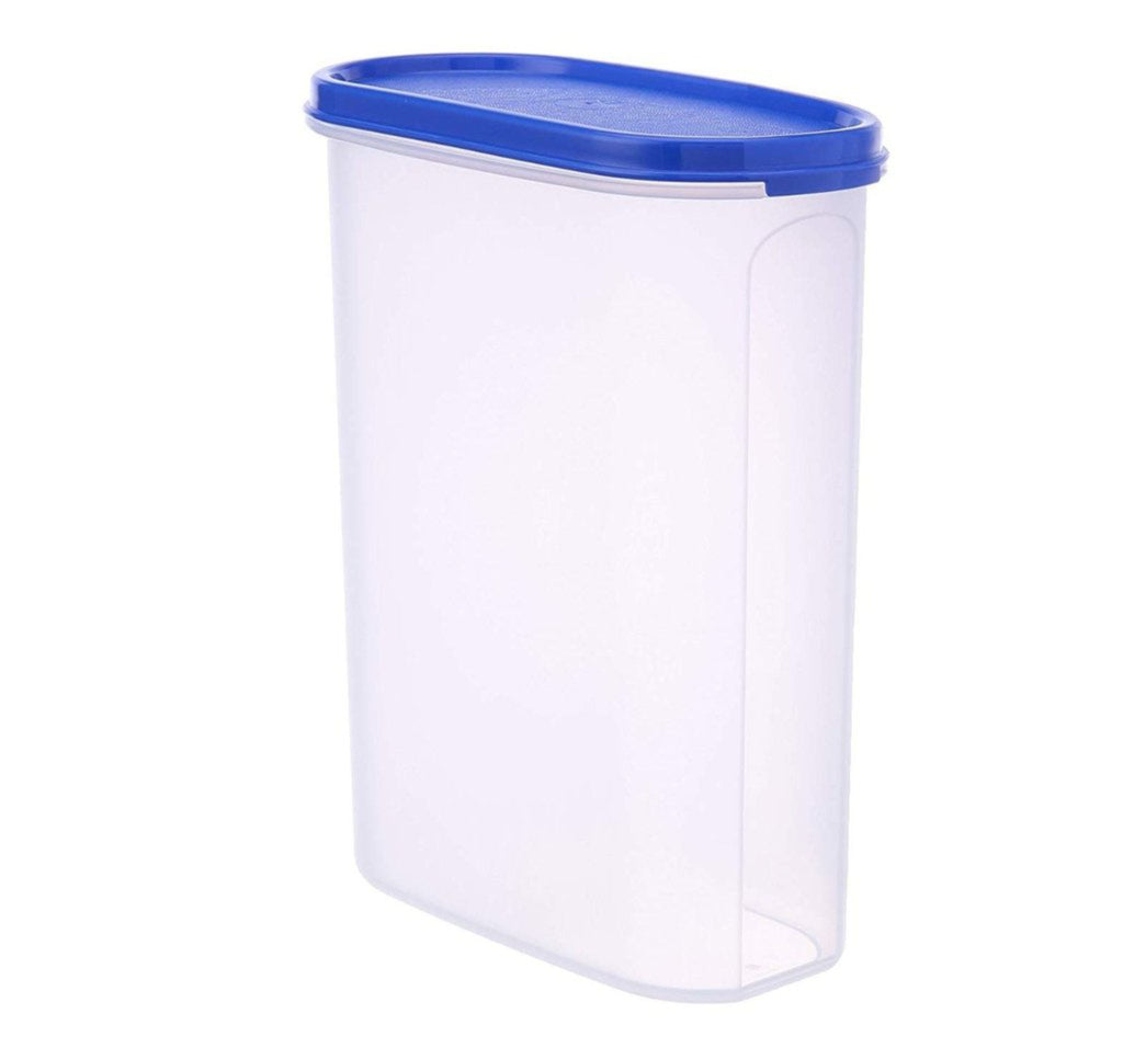 Modular food storage container with 2000 ml capacity and an effective airtight seal.