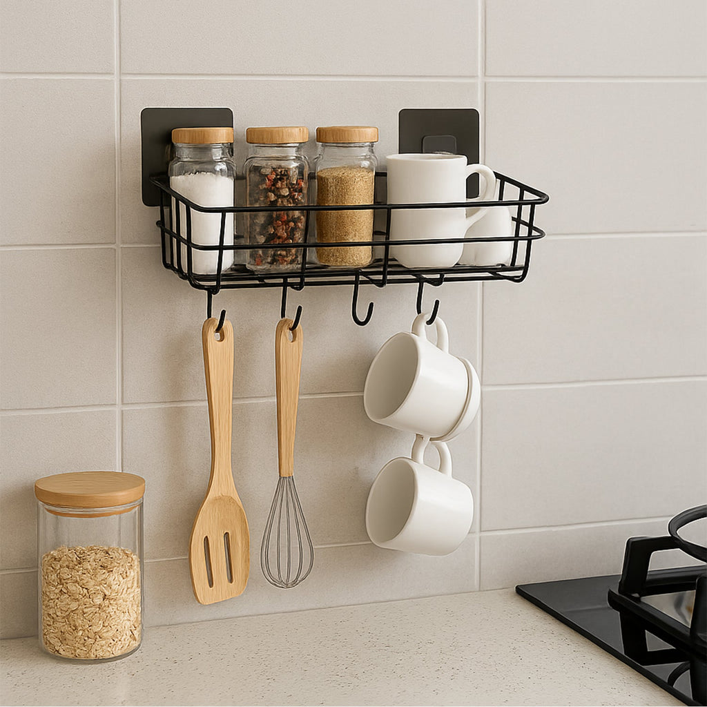 Open-grid base of storage basket allowing water drainage in bathroom