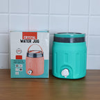 Insulated 4L water jug in outdoor setting for travel use