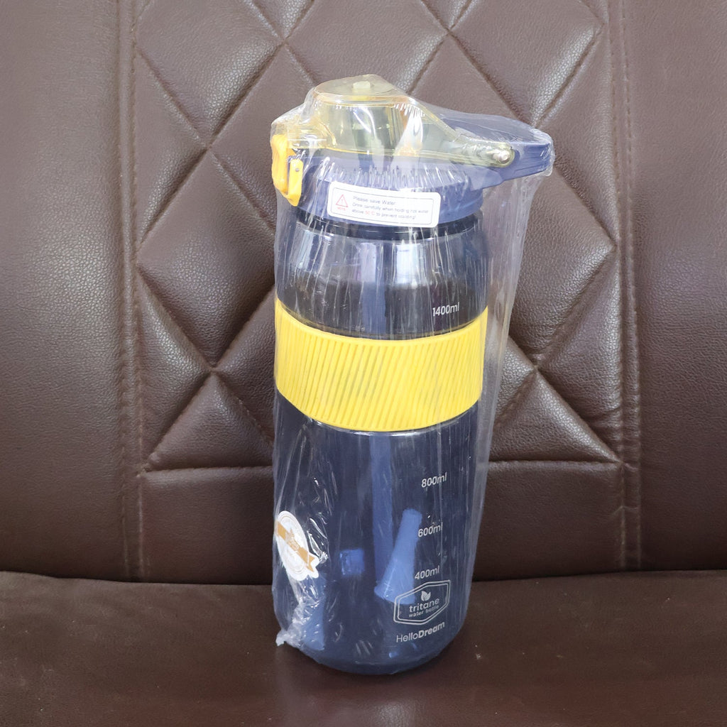 Sports water bottle 1400ml live product image on white background