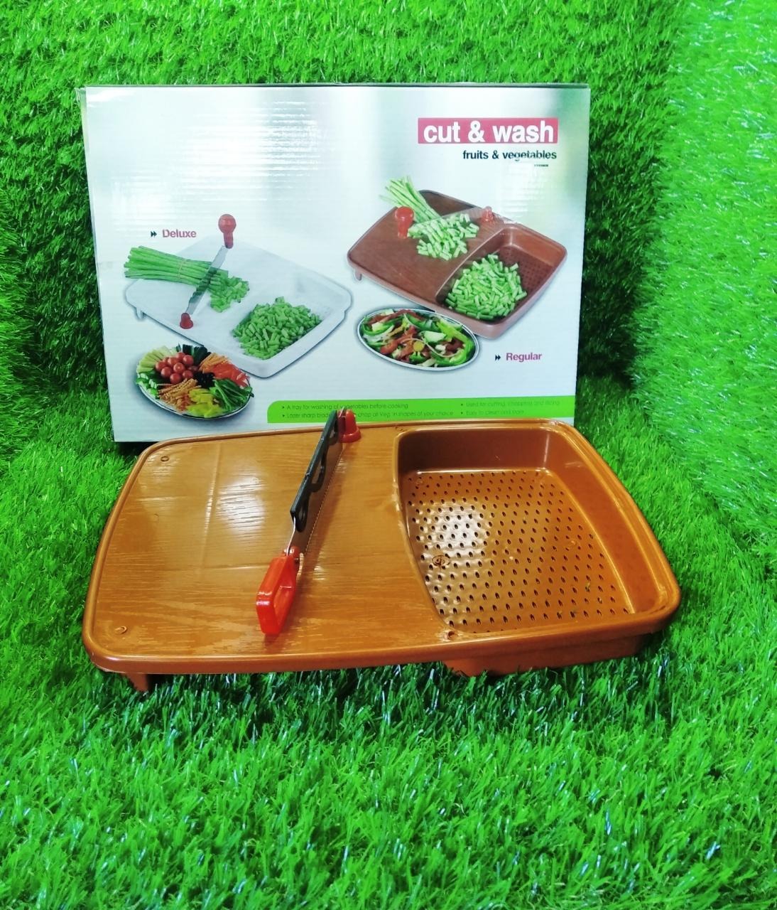 The Quickslice Cut & Wash Box, a must-have for every kitchen to handle fruits and vegetables.