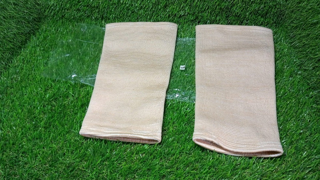 Extra-large size Knee Cap for Support ensuring a better, secure fit.