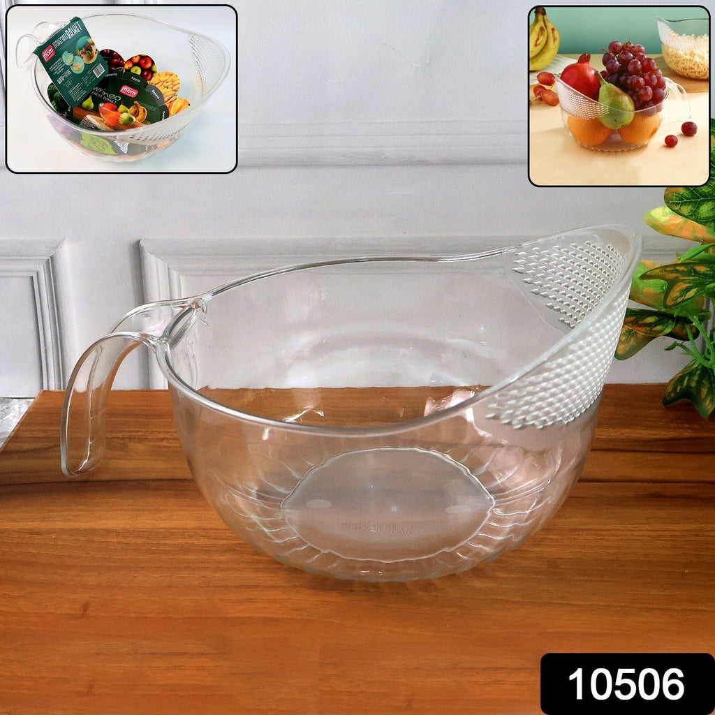 Multipurpose clear plastic bowl ideal for serving salads and snacks