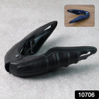 Nutcracker tool cracking seafood shells easily