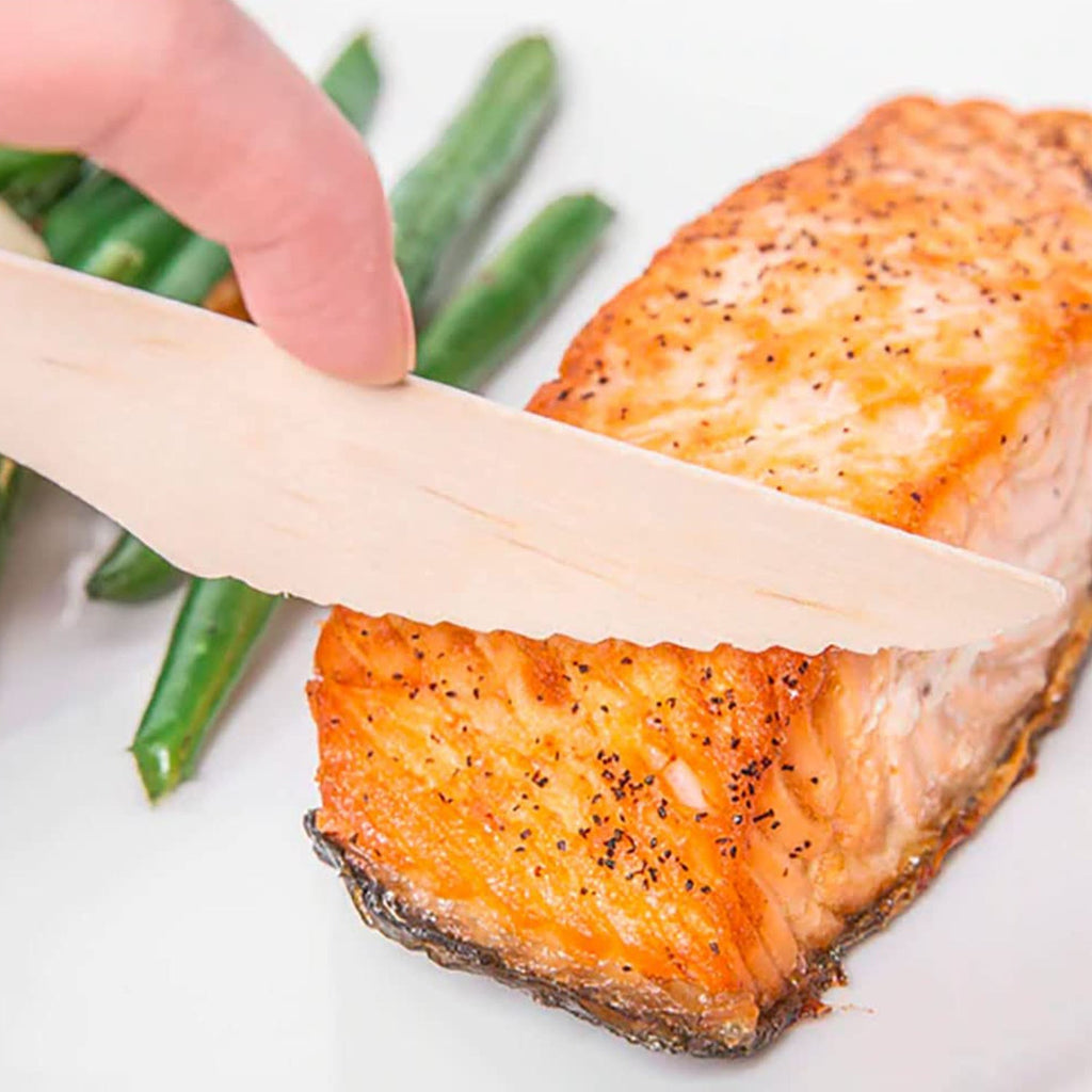 Eco-friendly birchwood wooden knives with smooth, splinter-free finish