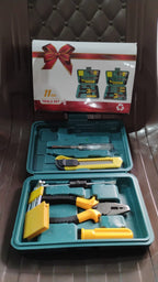 Packaging for the BoltForce 11 Pcs hardware tool set.