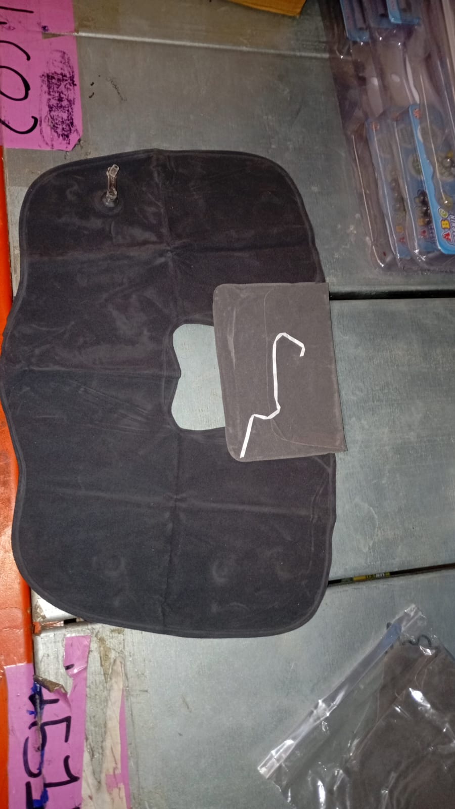 Display of inflatable and foldable U-shape travel pillow